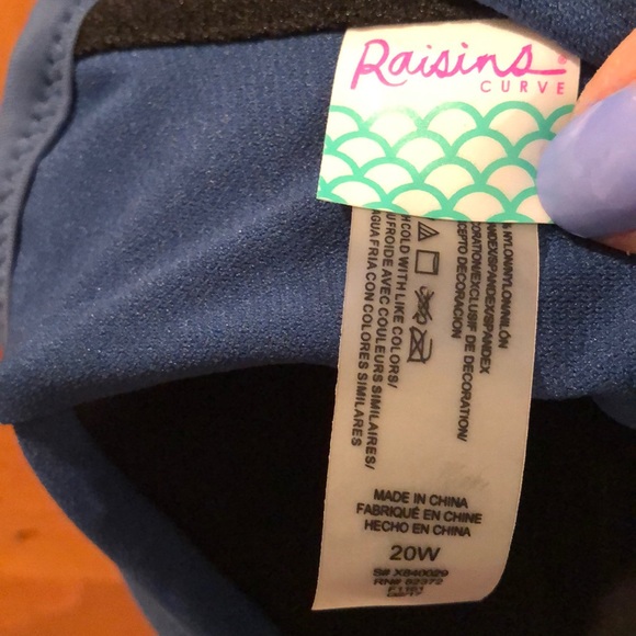 Swimsuit NWT - Picture 3 of 4